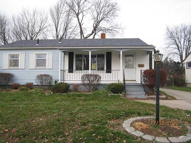 1st image of 338 Southdale Dr