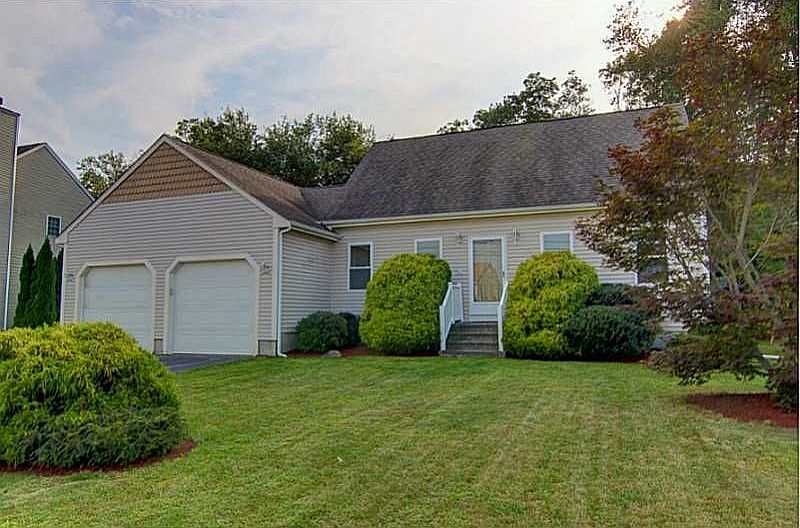1st image of 15 Basswood Dr
