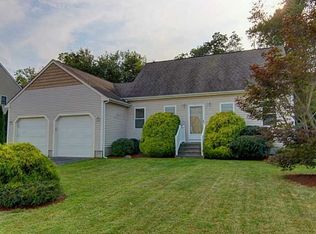 15 Basswood Dr, Bristol, RI 02809