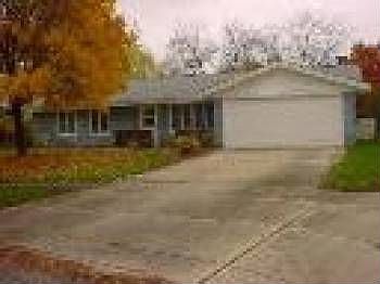 1st image of 832 Ruskin Ct