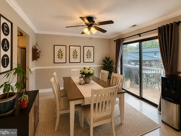 64 Woodway Dr — Photo 12