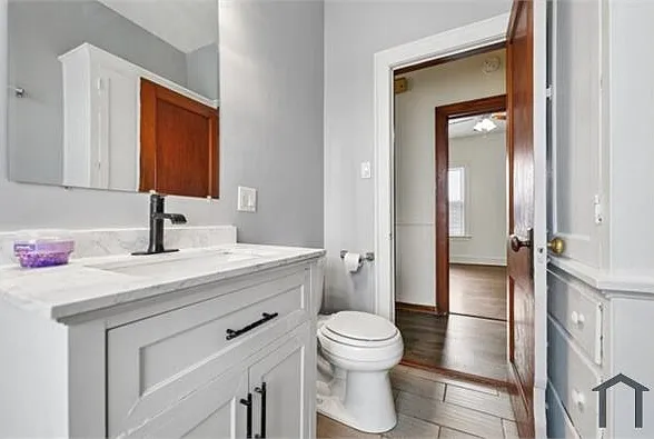 10226 S Charles St #1 — Photo 11