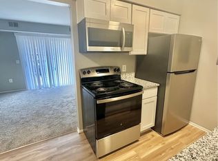 35470 Klix St #101, Clinton Township, MI 48035