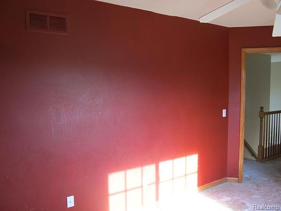 5th image of 33207 Green Wing Ln