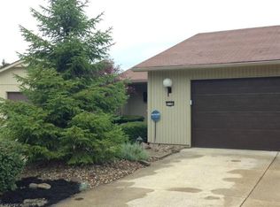 22144 Meadowsouth Ct, Strongsville, OH 44149