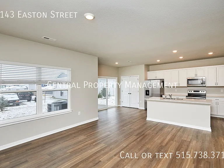 4143 Easton St — Photo 6