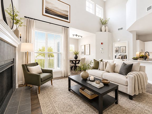2nd image of 504 Chamberlain Ln #7-208
