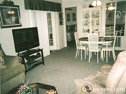 3rd image of 11733 Alderwood Dr