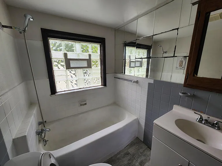286 W Grace St — Photo 14