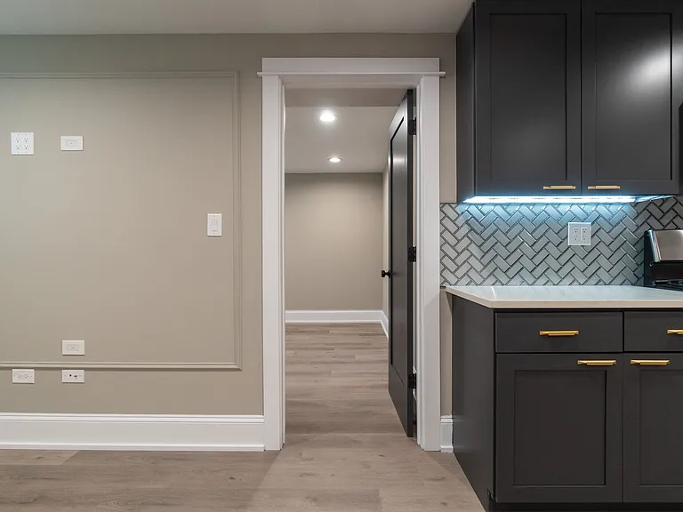 Pf Arg 5400 N. Paulina — Photo 19