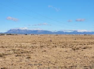 215 McNabb Rd, Moriarty, NM 87035