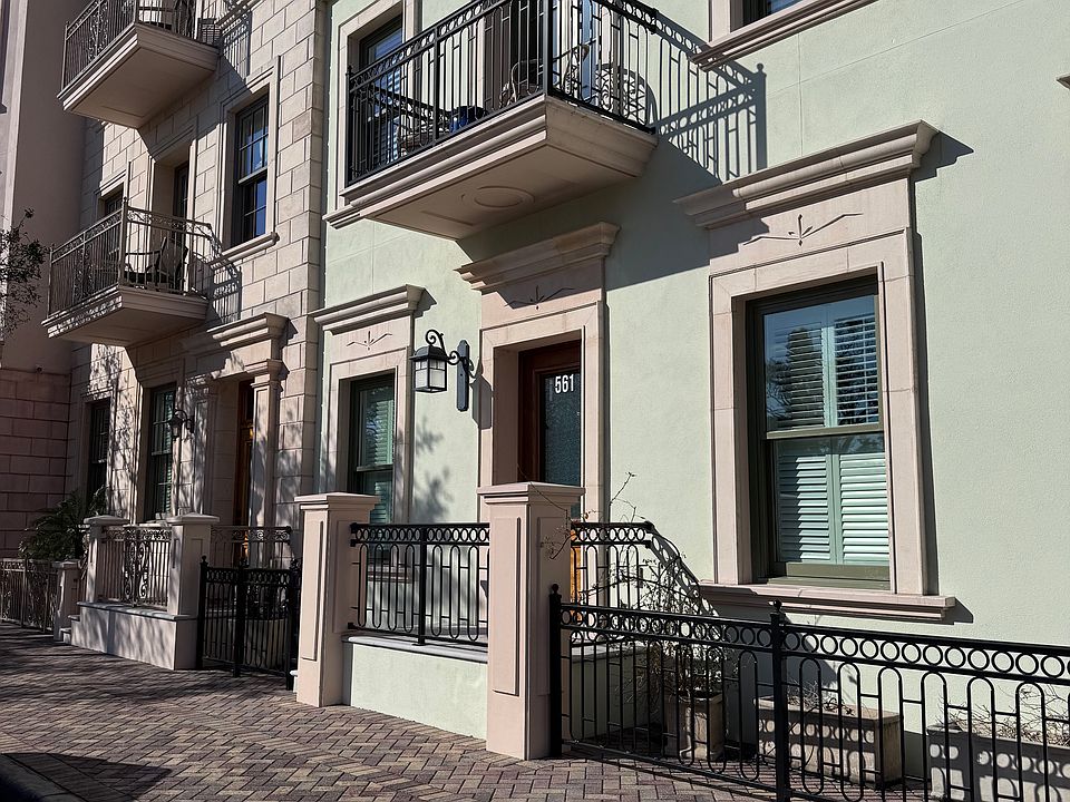 1st image of 561 N Orange Ave
