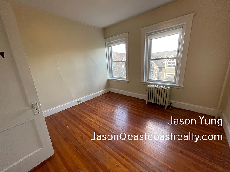 13 Gardner St #12 — Photo 8