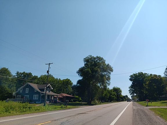 4th image of 7150 W Vienna Rd