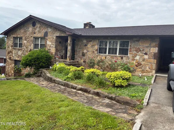 119 Mountain View Rd, Jacksboro, TN 37757