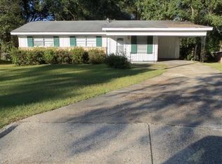 1450 Ridgedale Ct, Mobile, AL 36609