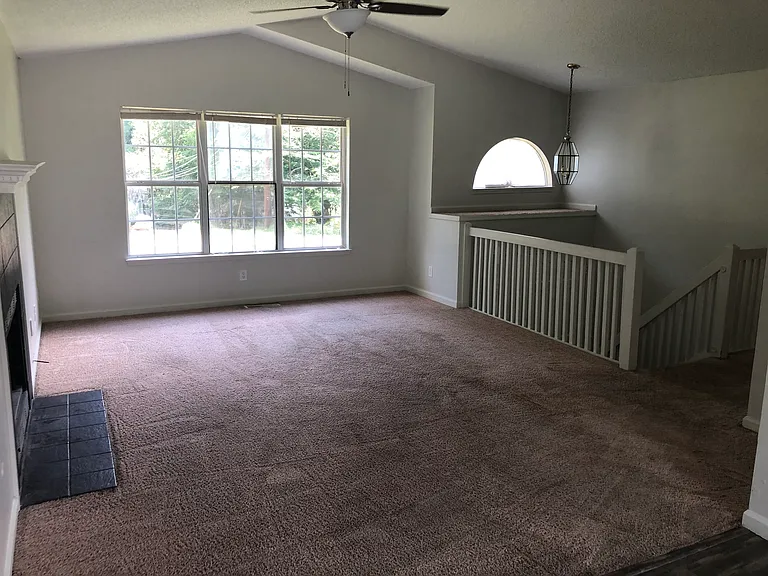 5772 Riverside Dr — Photo 9
