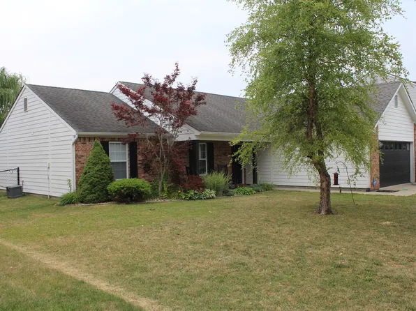 55 Cedarwood Ct, Whiteland, IN 46184