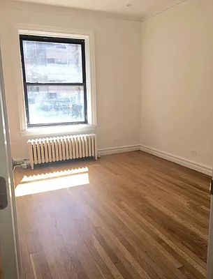 Rented by Compass | media 2