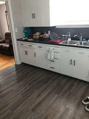 1st image of 103 Oak St