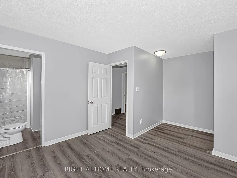 1864 Manotick Station Rd — Photo 17