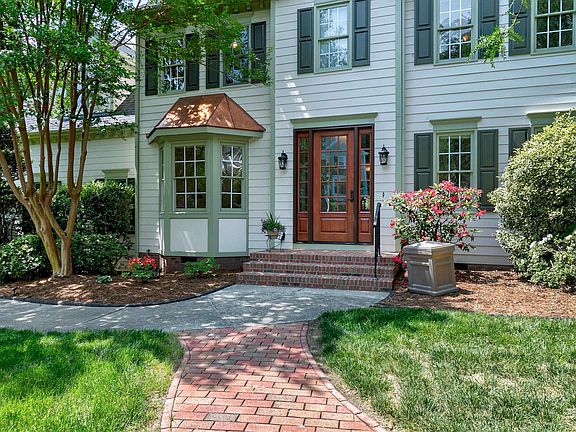 4th image of 101 Parkvine Cir