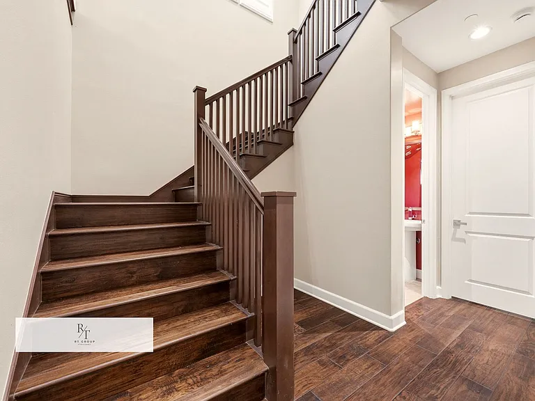 540 N Bardsdale Pl — Photo 14