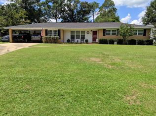 102 Chestnut Dr, Enterprise, AL 36330