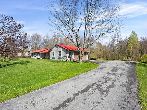 5th image of 6835 Mead Hill Rd