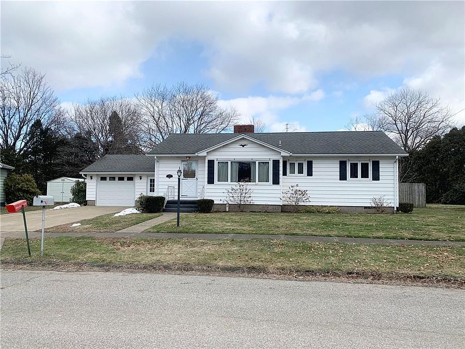 1st image of 1657 Twin Oaks Dr
