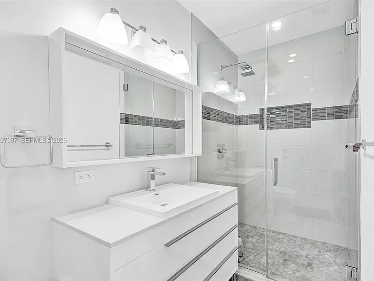 1102 Meadowlark Ave — Photo 31