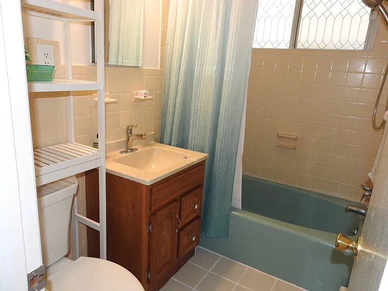 221 Mill Rd — Photo 12