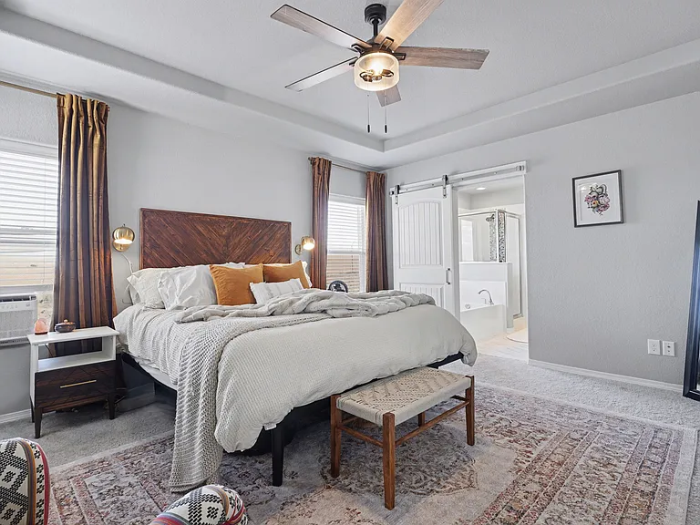 3792 Vineyard Cir — Photo 30