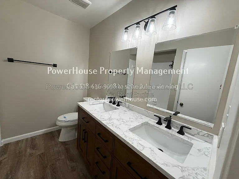 145 Starboard Point — Photo 26