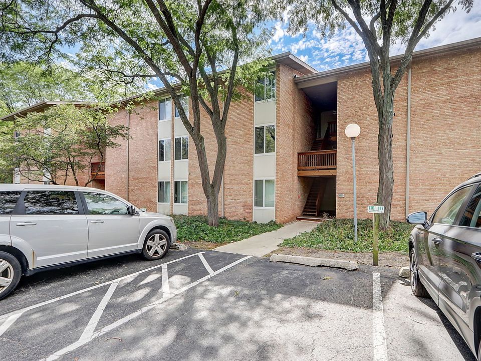 1st image of 5825 Oakwood Dr APT C