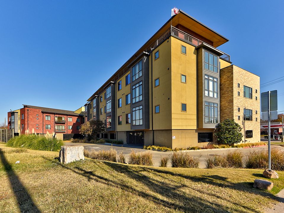 1st image of 401 E Boyd St #1