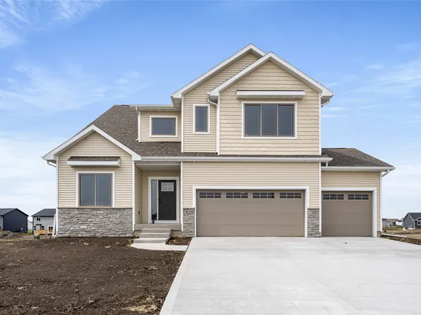 400 29th St SW, Altoona, IA 50009