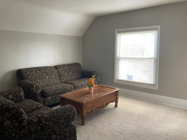 202 S Campbell St #1, Durand, MI 48429