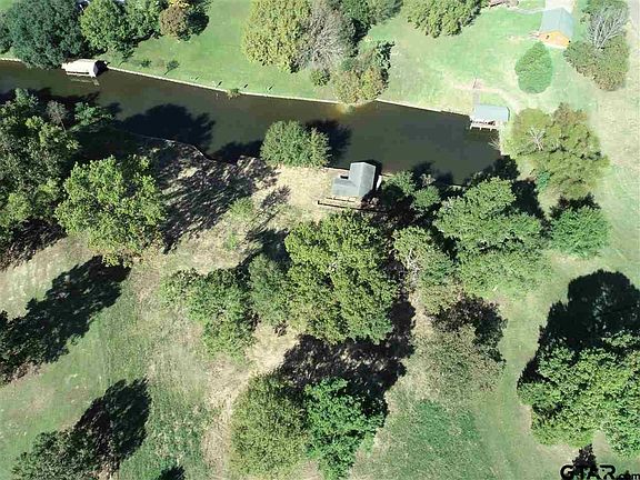 4th image of 7 King Lambert Dr