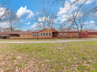 3875 Terry Rd, Huntingdon, TN 38344