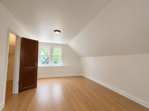 5th image of 329 Bird Ave #3