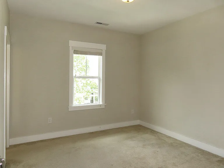 35 Winkler Way — Photo 13