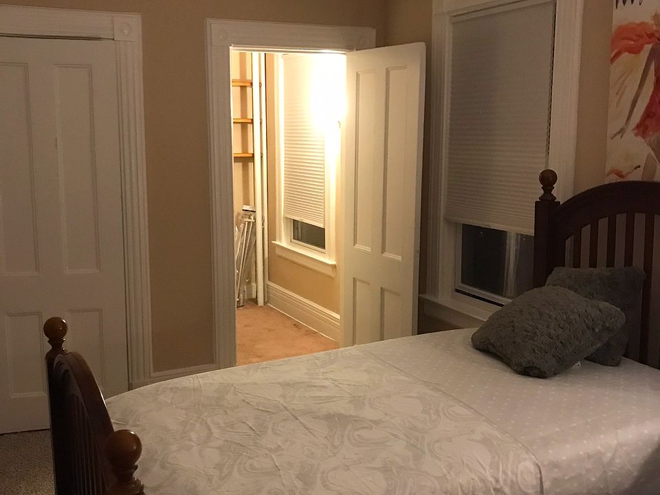 2nd image of 15 Terrace Ave Floor 2