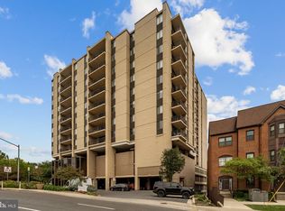 4242 E West Hwy APT 506, Chevy Chase, MD 20815