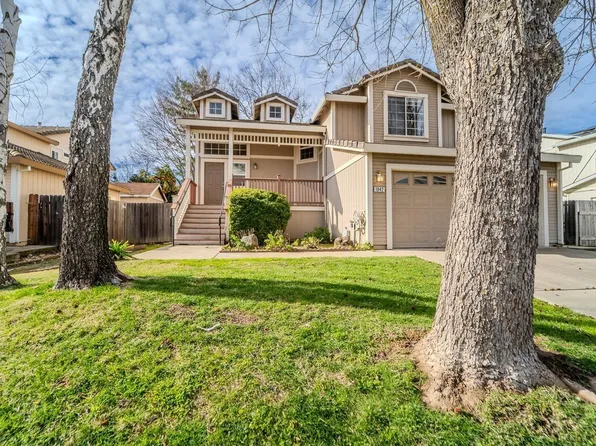 1942 Crystal Creek Ln, Yuba City, CA 95991