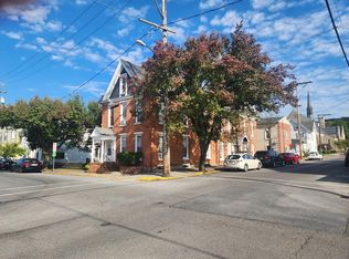 403 6th St, Huntingdon, PA 16652