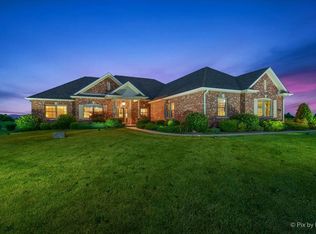 7306 Bob O Link Rd, Spring Grove, IL 60081