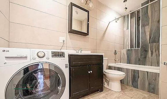 3rd image of 24 Rogers Ave #4E
