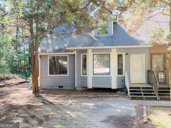 6859 S Lakewood Ter, Douglasville, GA 30135