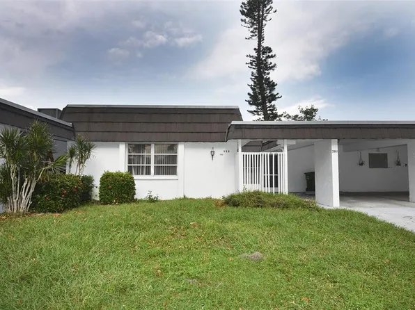 3961 Ashwood Ln #44, Sarasota, FL 34232
